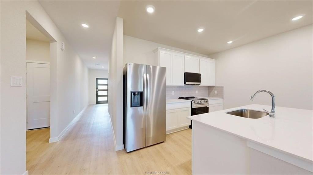 4525 Wisenbaker Way - Photo 4 of 27