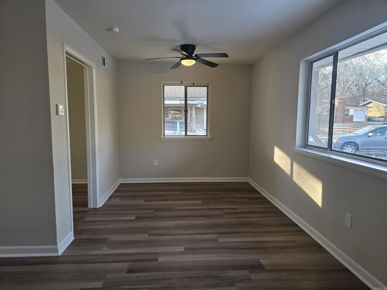 109 Farmere Cir - Photo 6 of 26