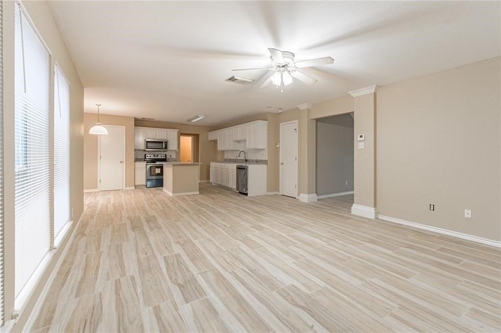 7633 Cedar Brook Dr - Photo 5 of 13