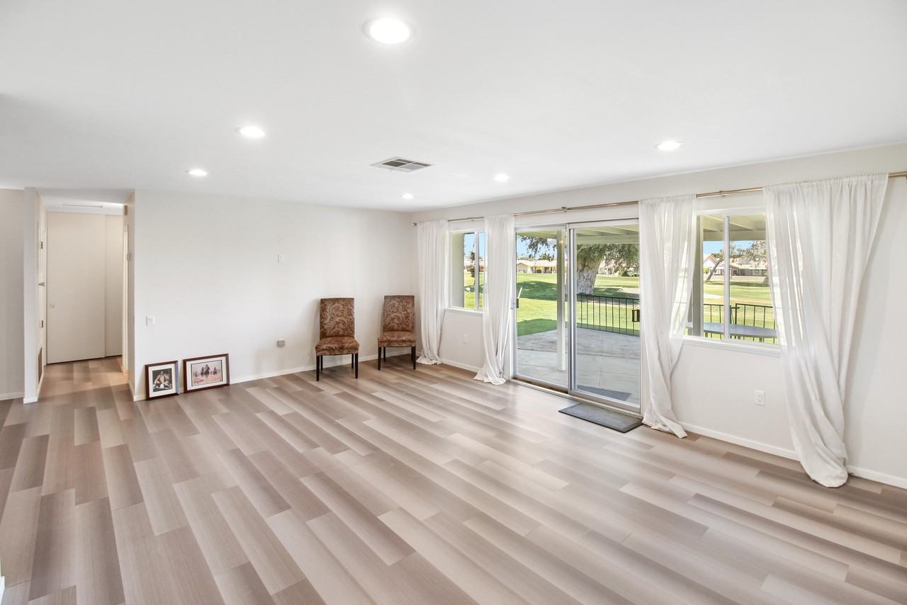 43480 Illinois Ave - Photo 5 of 20