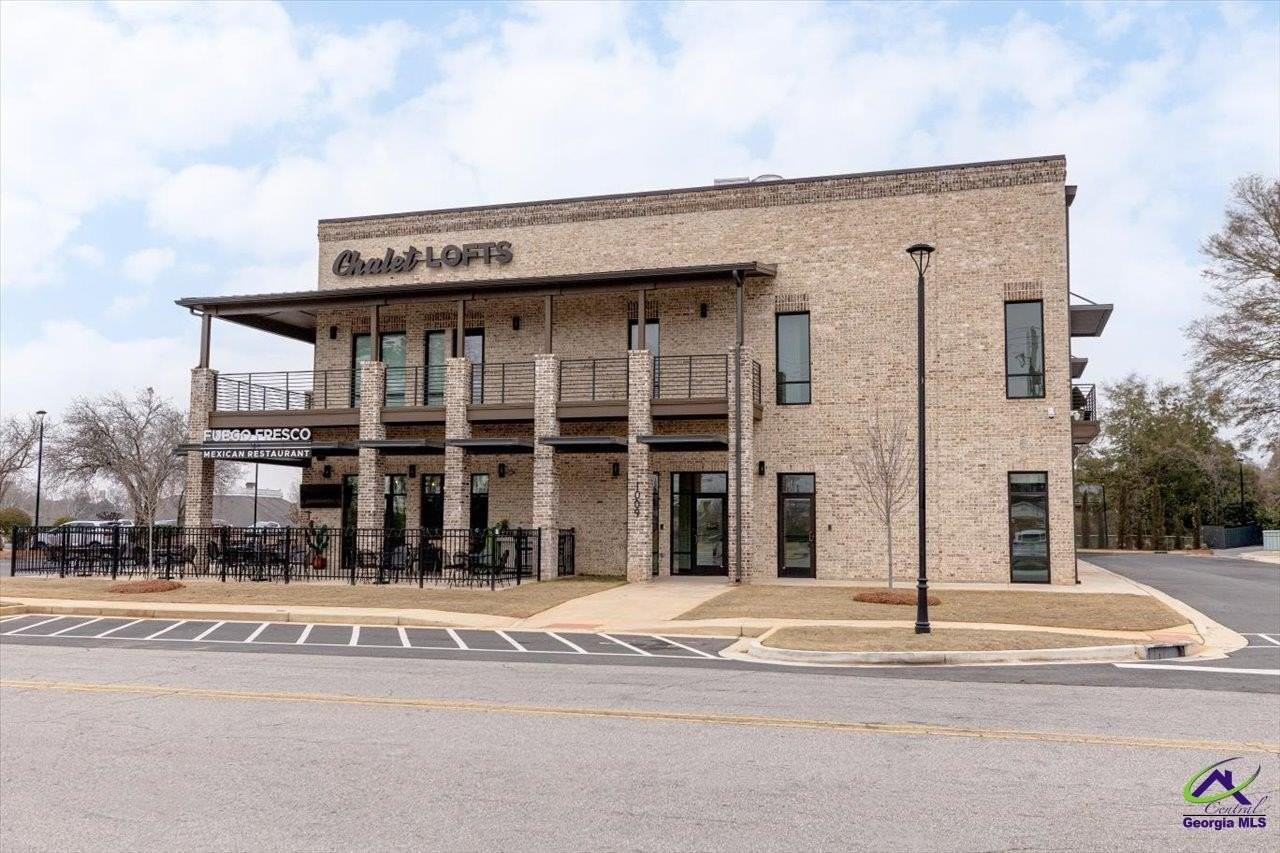 1013 Northside Dr - Photo 3 of 49