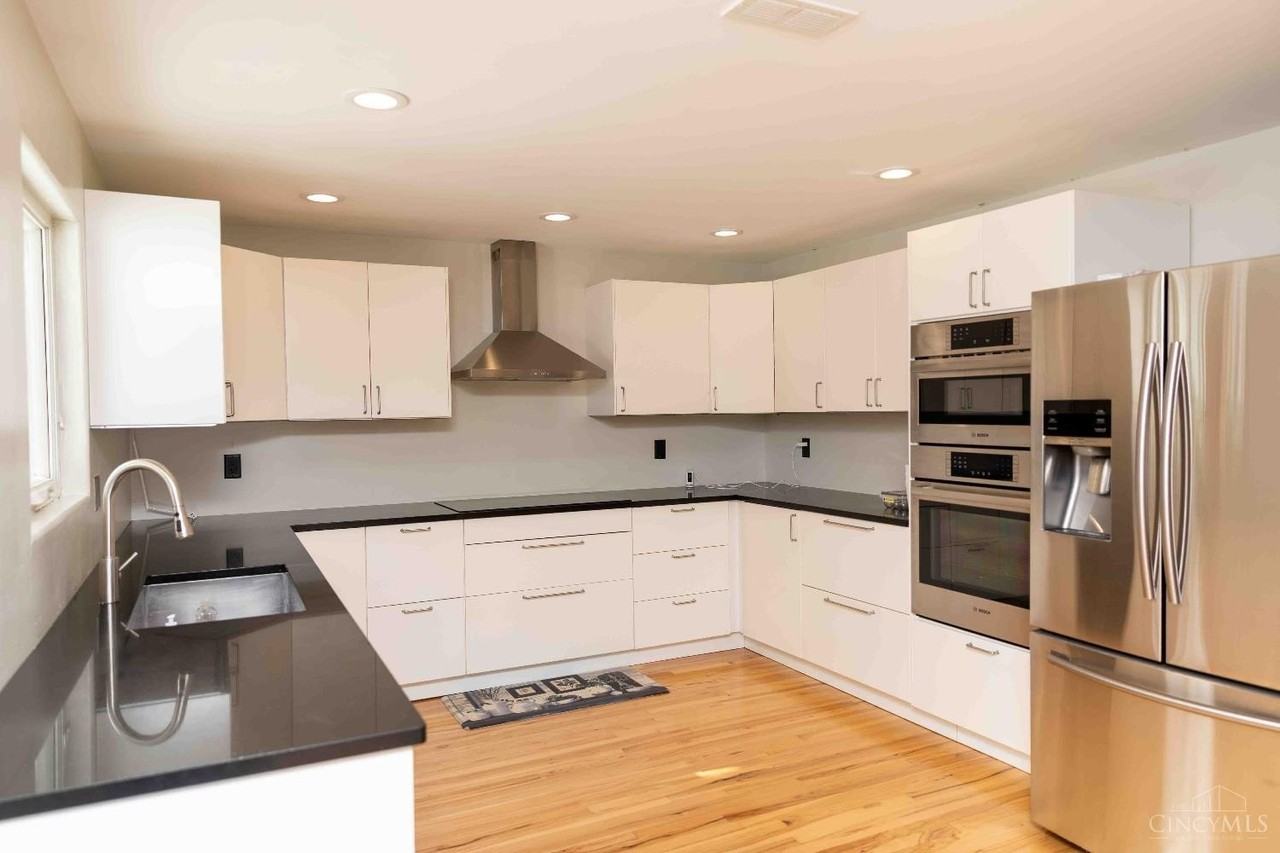 3101 Old State Route 122 - Photo 6 of 23