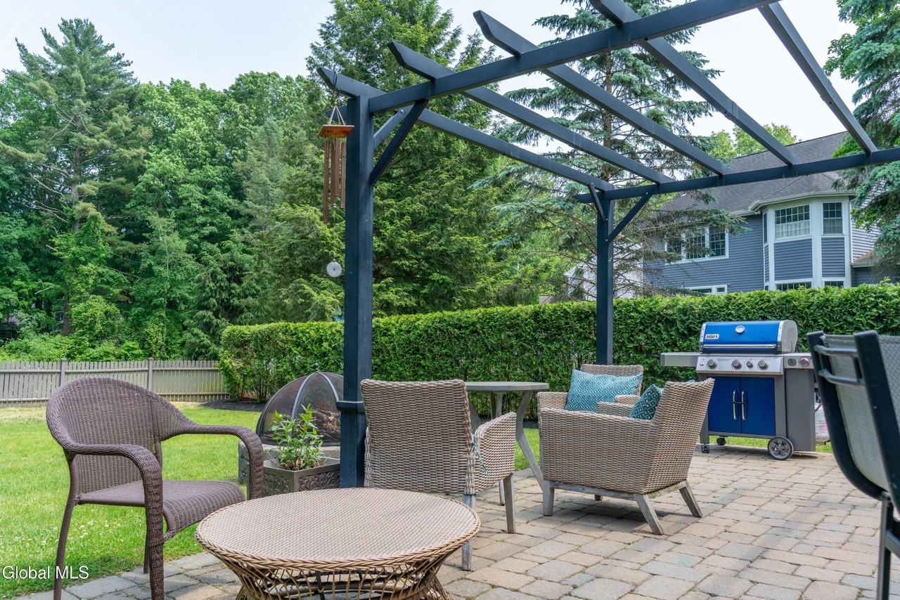 2 Horizon Dr - Photo 6 of 44