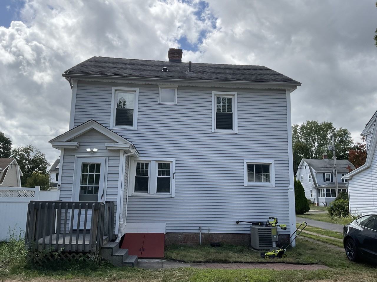 37 Westminster St - Photo 3 of 33