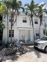 featured image of 2 Nassau Ln #2