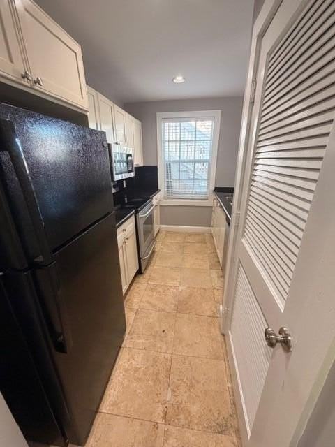 2 Nassau Ln #2 - Photo 6 of 12