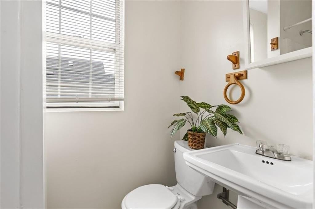 153 Little St Se - Photo 6 of 17