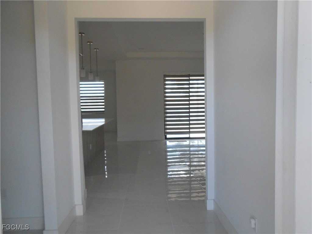 6033 Kumquat Cir - Photo 5 of 50