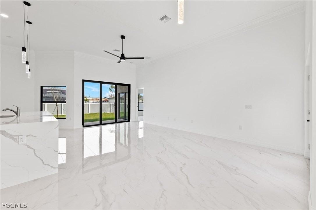 1413 Ne 15th Ter - Photo 5 of 24