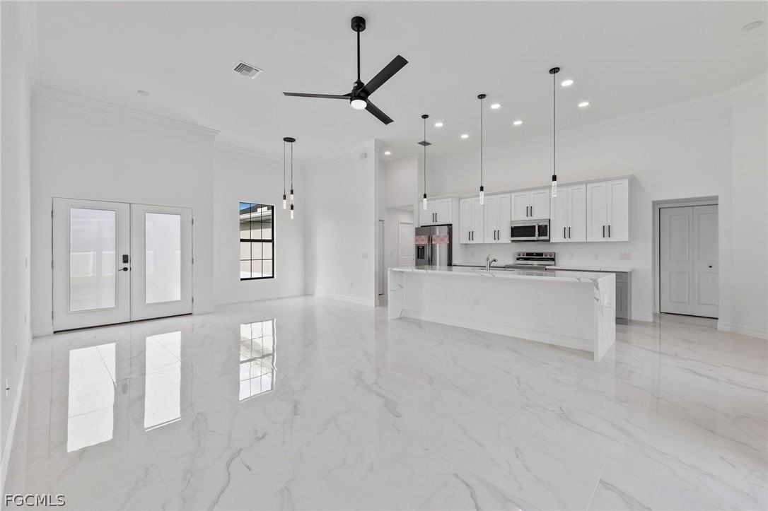 1413 Ne 15th Ter - Photo 6 of 24