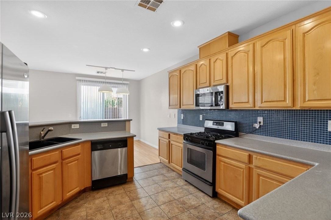 9132 Kona Peaks Ct #103 - Photo 4 of 19