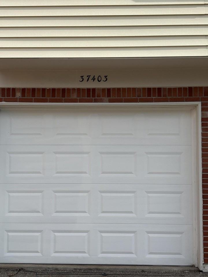 37403 Stonegate Cir - Photo 4 of 23