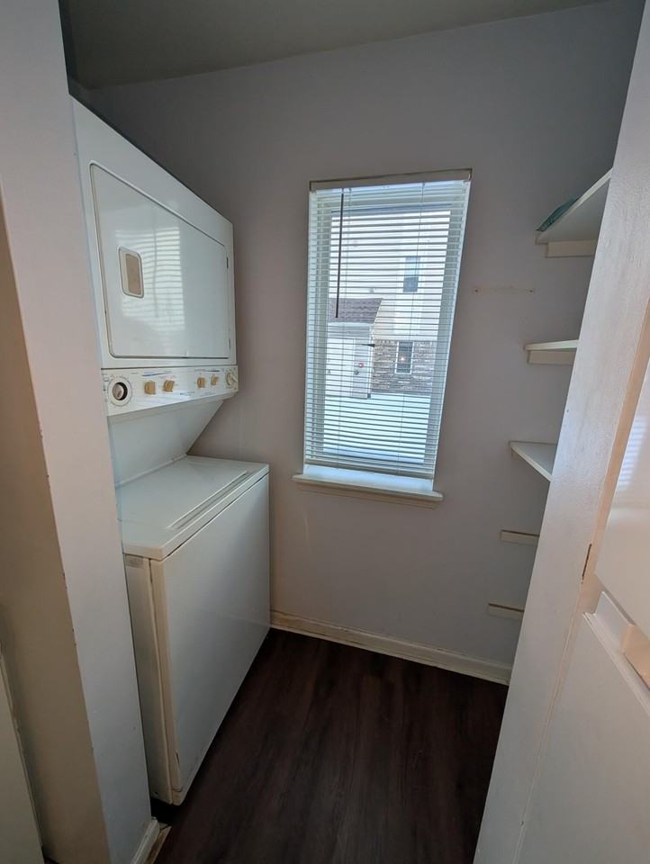 849 Brandon Ave - Photo 5 of 19