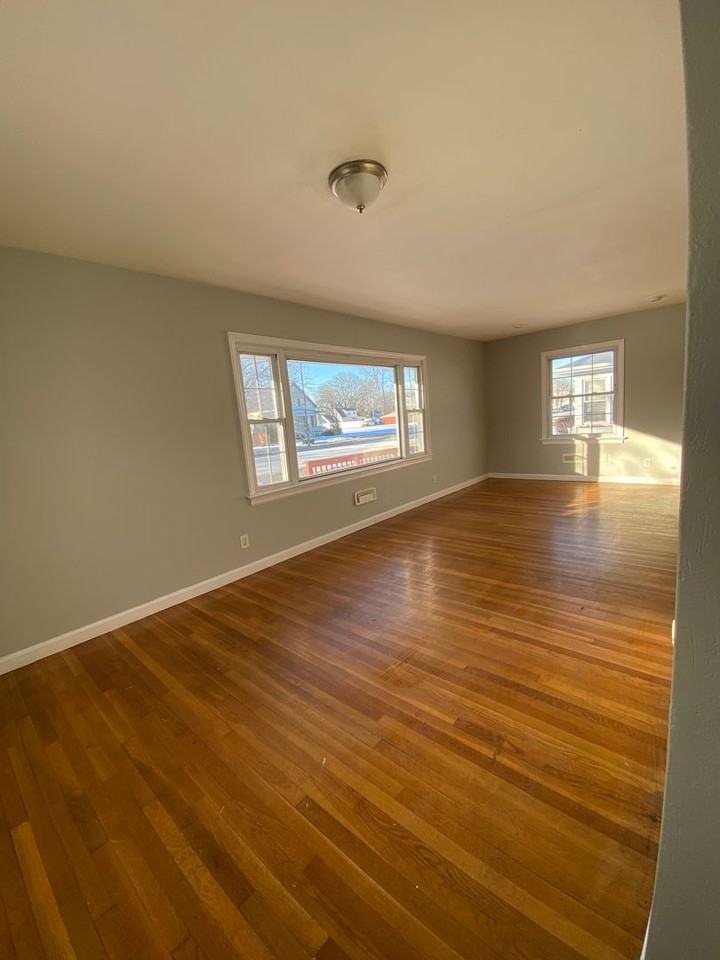 2654 Ridge Rd - Photo 3 of 8