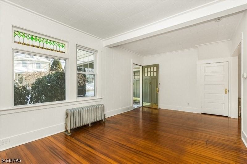 4 Jefferson Ave #1 - Photo 3 of 13