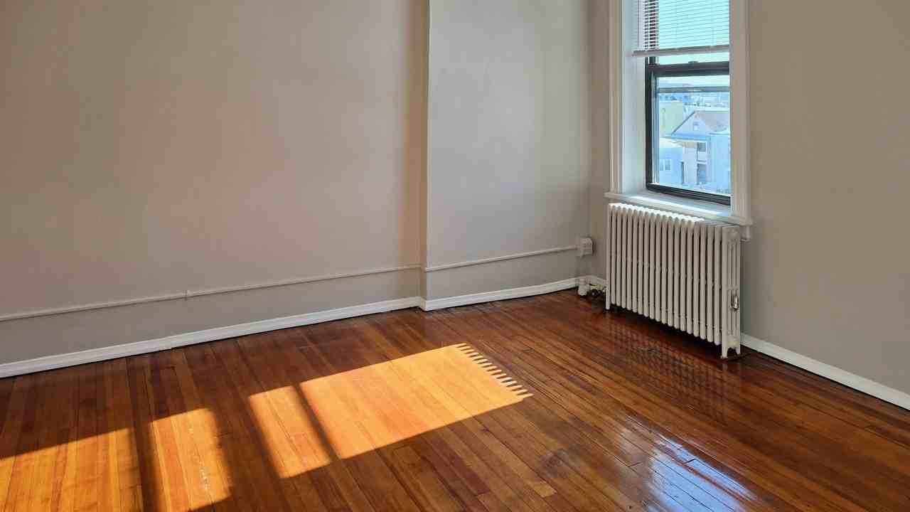 368 Broadway #45 - Photo 6 of 8