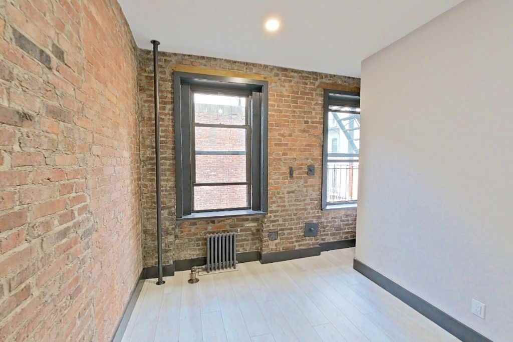 2154 2nd Ave - Photo 6 of 8