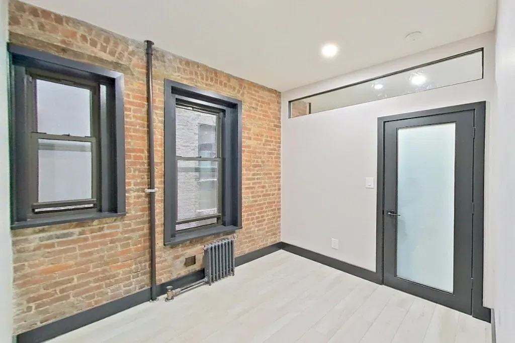 2154 2nd Ave - Photo 7 of 8