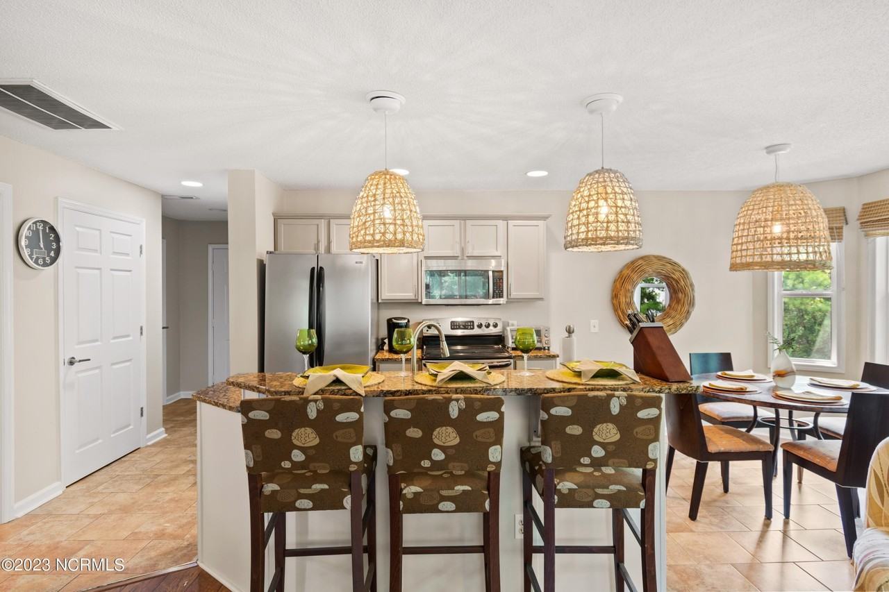 3030 Marsh Winds Cir Unit 905 #905 - Photo 6 of 21