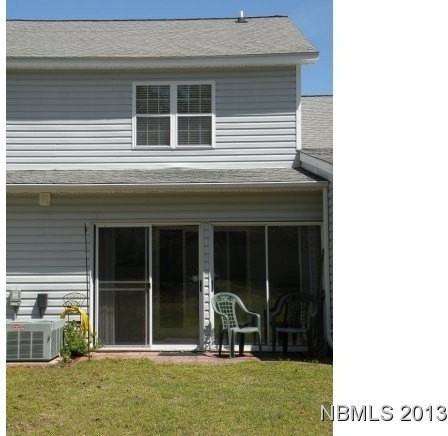 503 Courtyard W - Photo 2 of 15