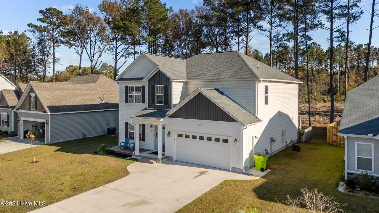 109 Station Yard Rd - Photo 4 of 50