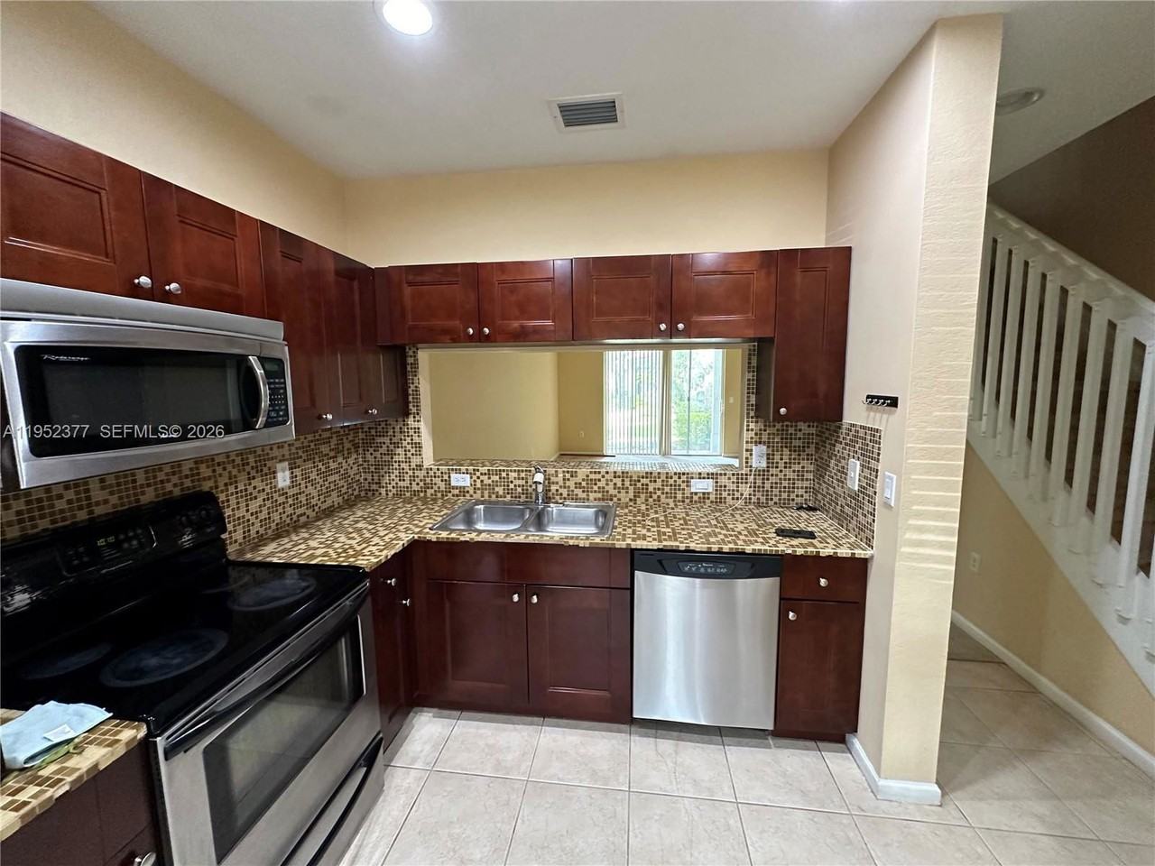2718 Sw 82nd Ave #104 - Photo 2 of 8