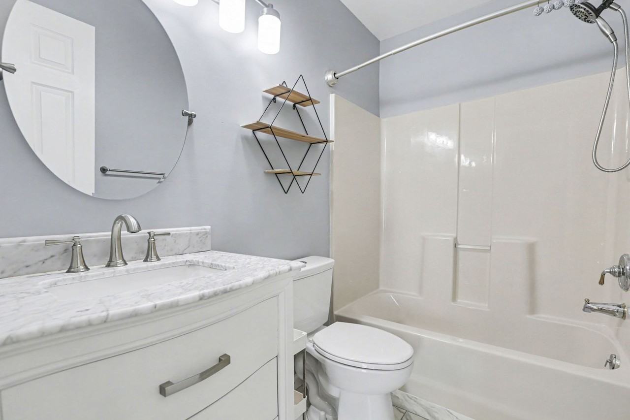 347 Stonehedge Ln - Photo 2 of 22