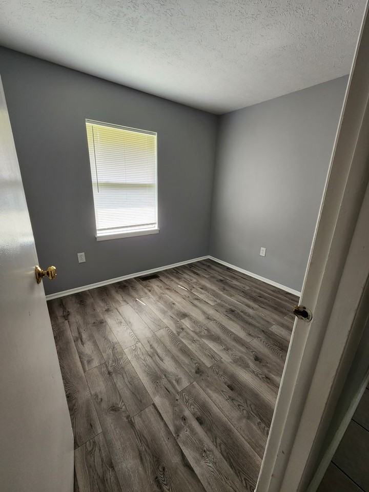 5502 Riata Dr - Photo 3 of 11