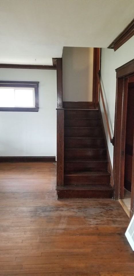 3335 W 95th St - Photo 6 of 27