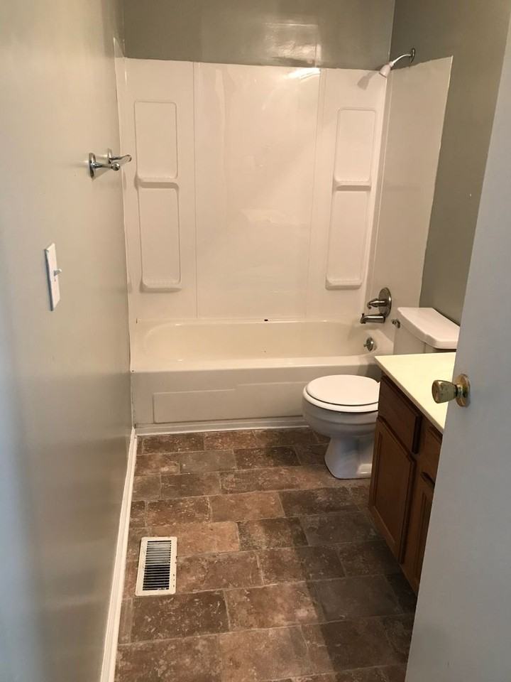 1351 Stephen Foster Dr - Photo 7 of 9