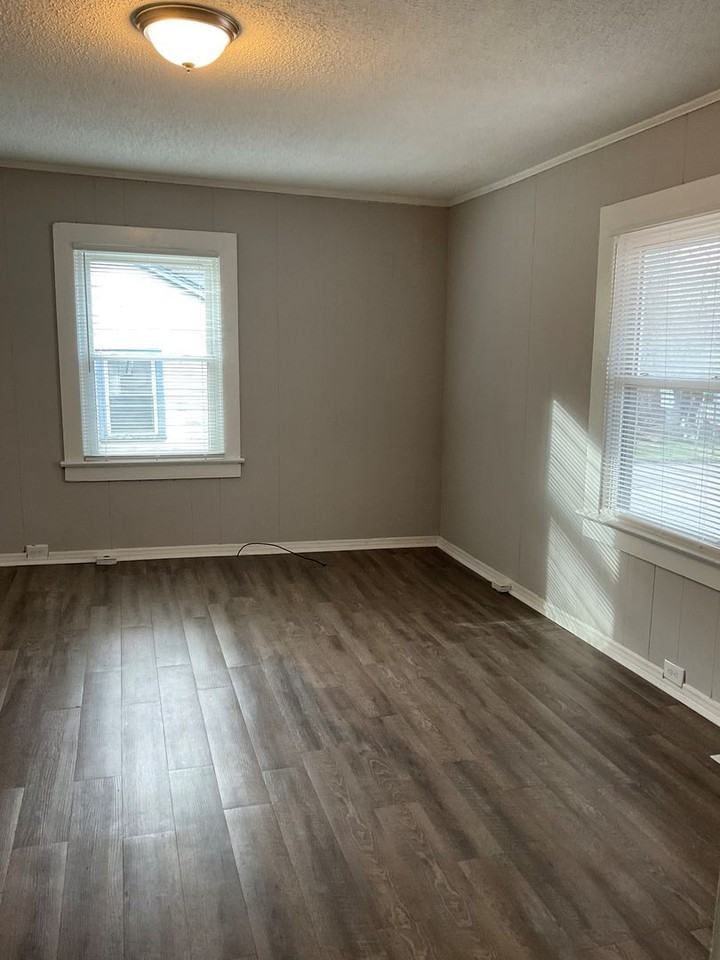 9 Rhyne Pl - Photo 2 of 8