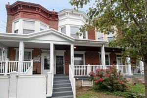 featured image of 2163 Logan St