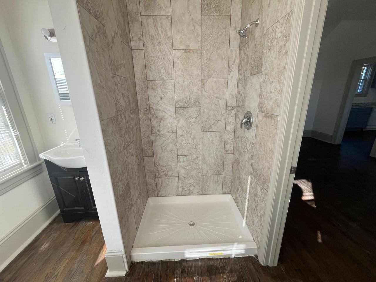 1424 Buena Vista Blvd Se - Photo 7 of 19