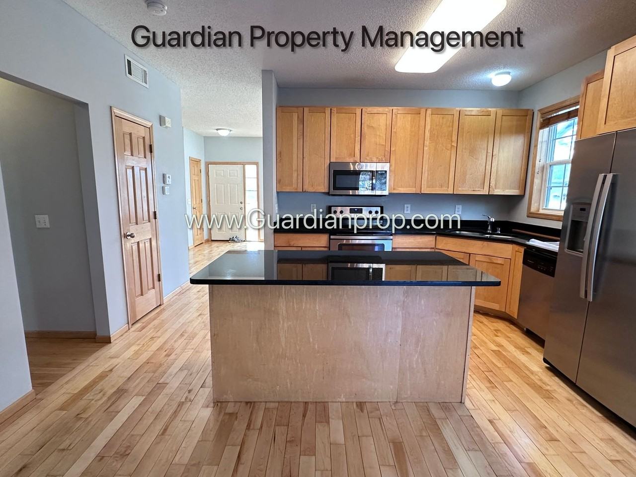 523 2nd St Ne - Photo 6 of 23