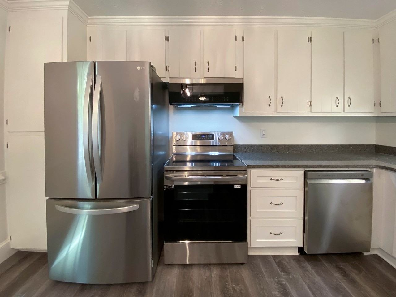 205 Parkridge Dr - Photo 7 of 18