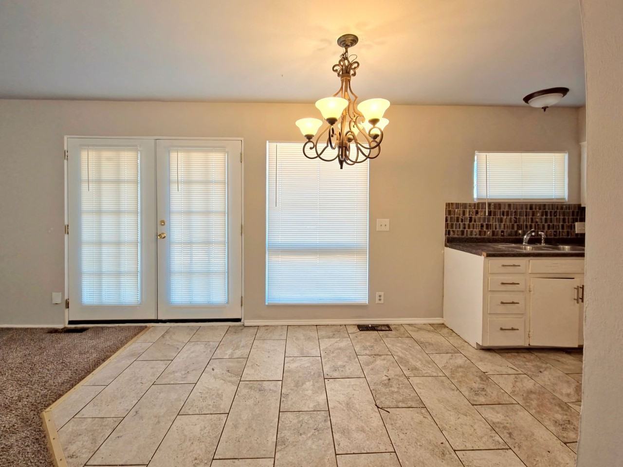 2106 57th St - Photo 5 of 13