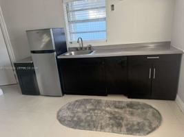 featured image of 3100 Nw 91st St #3100