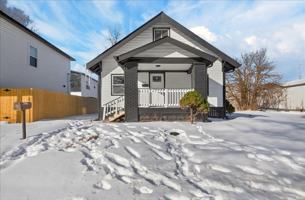 featured image of 218 S Walcott St