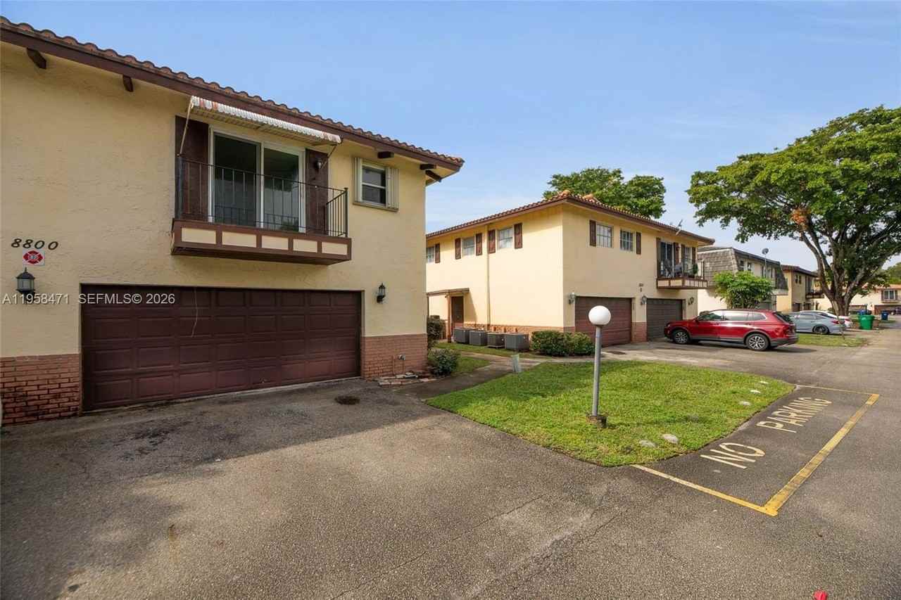 8800 Nw 30th St #11-4 - Photo 3 of 34