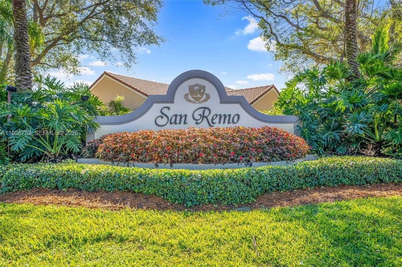 1231 Sorrento Dr #1231