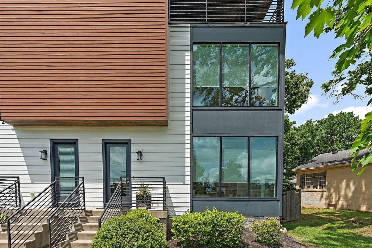 1504 Edgehill Ave - Photo 3 of 33