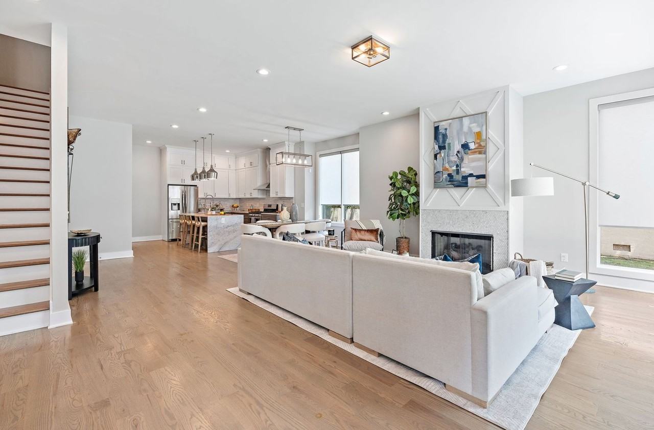 1504 Edgehill Ave - Photo 5 of 33