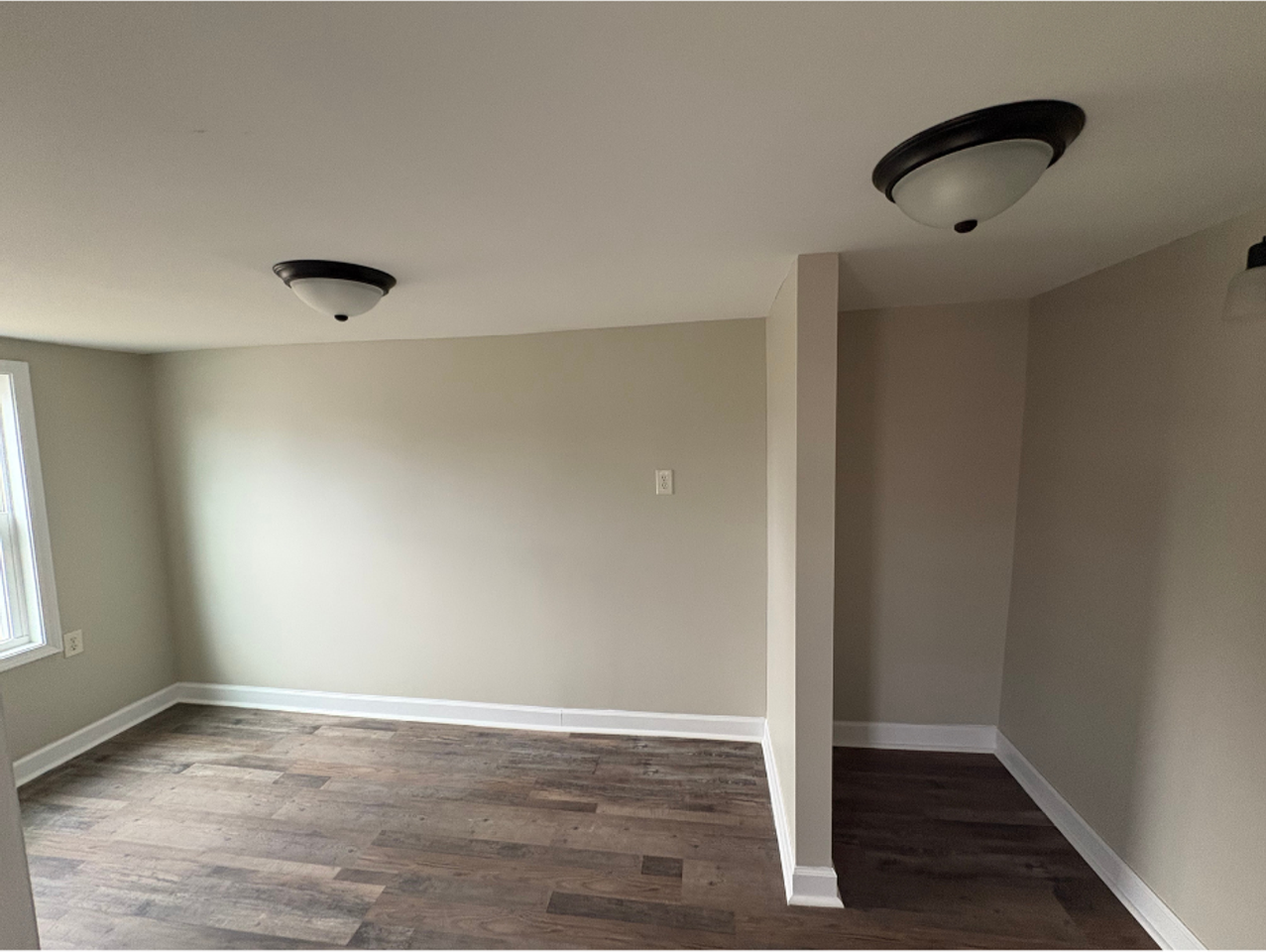 451 16th St Se - Photo 4 of 10