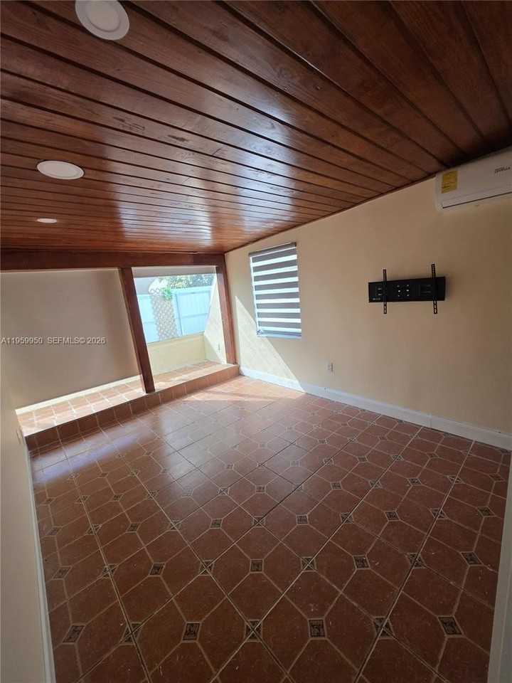 13200 Sw 43rd St #13200 - Photo 2 of 13