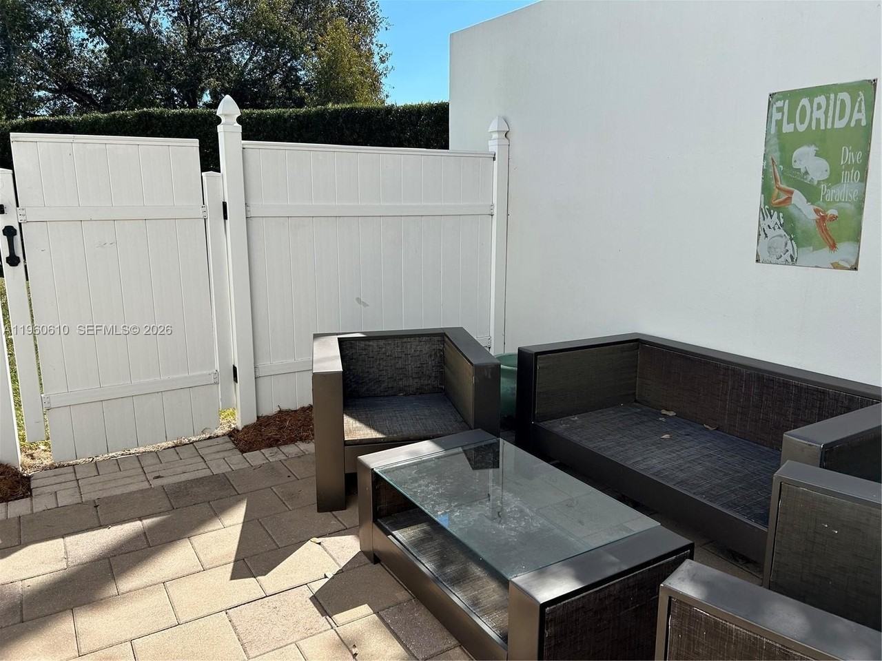 5555 Sw 67th Ave #501 - Photo 3 of 20