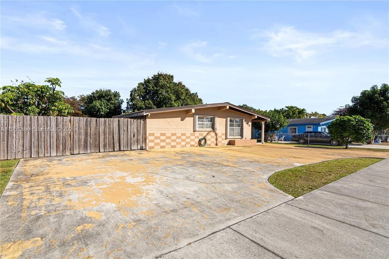 11535 Lincoln Blvd #0 - Photo 3 of 22