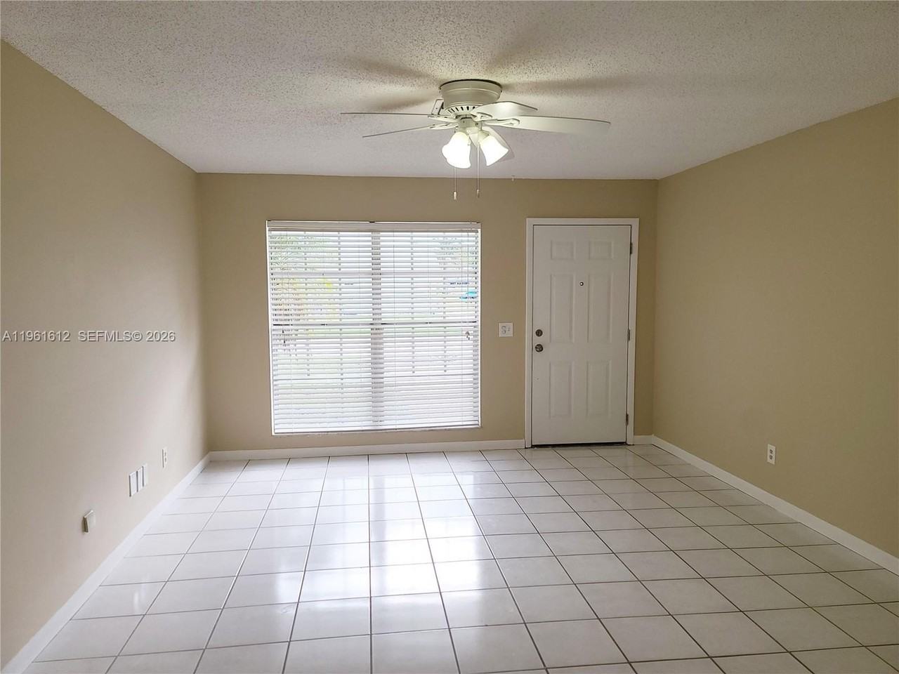 4311 Se Geneva Dr #4311 - Photo 6 of 19