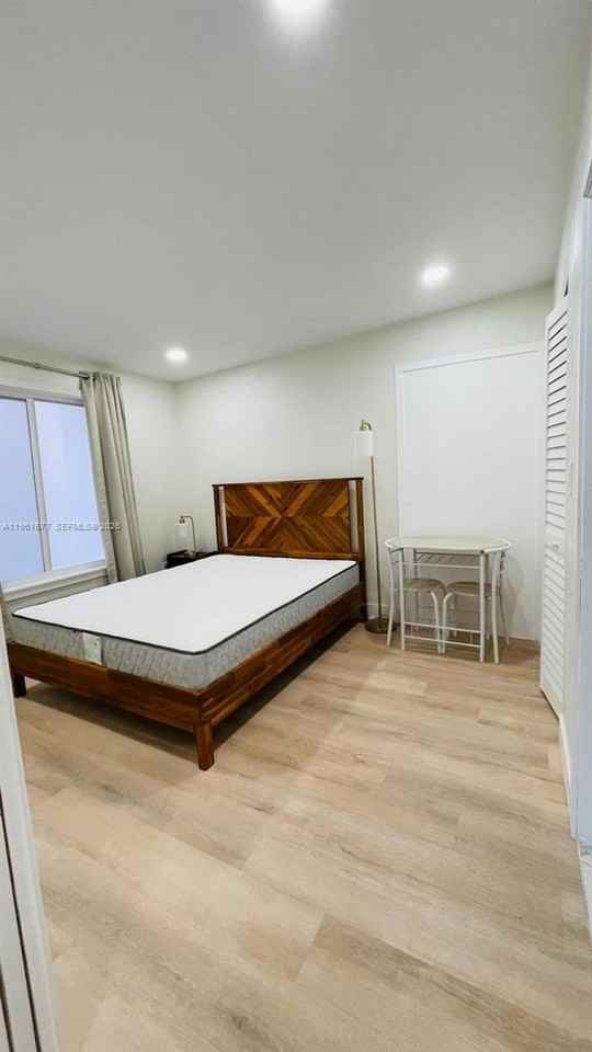 230 Nw 127th St #0 - Photo 5 of 8