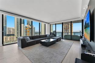 460 Ne 28th St #1601 - Photo 1 of 1