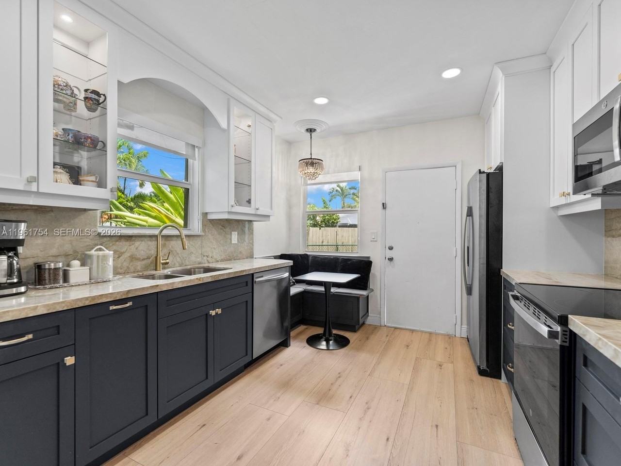 201 Flagler Dr #0 - Photo 5 of 17